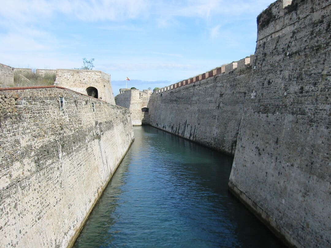 Foso de San Felipe - foso real ceuta - turismo ceuta