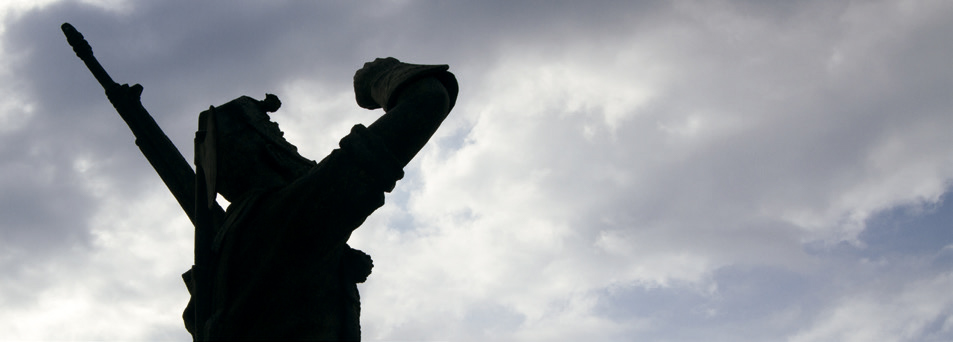 escultura homenaje a la legión ceuta