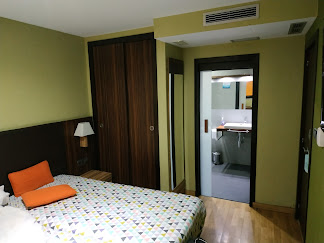 hostal ea ceuta